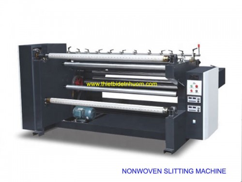 Nonwoven fabric slitting machine