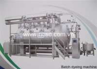 Batch dyeing machine