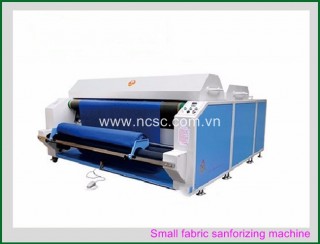 Small fabric sanforizing machine